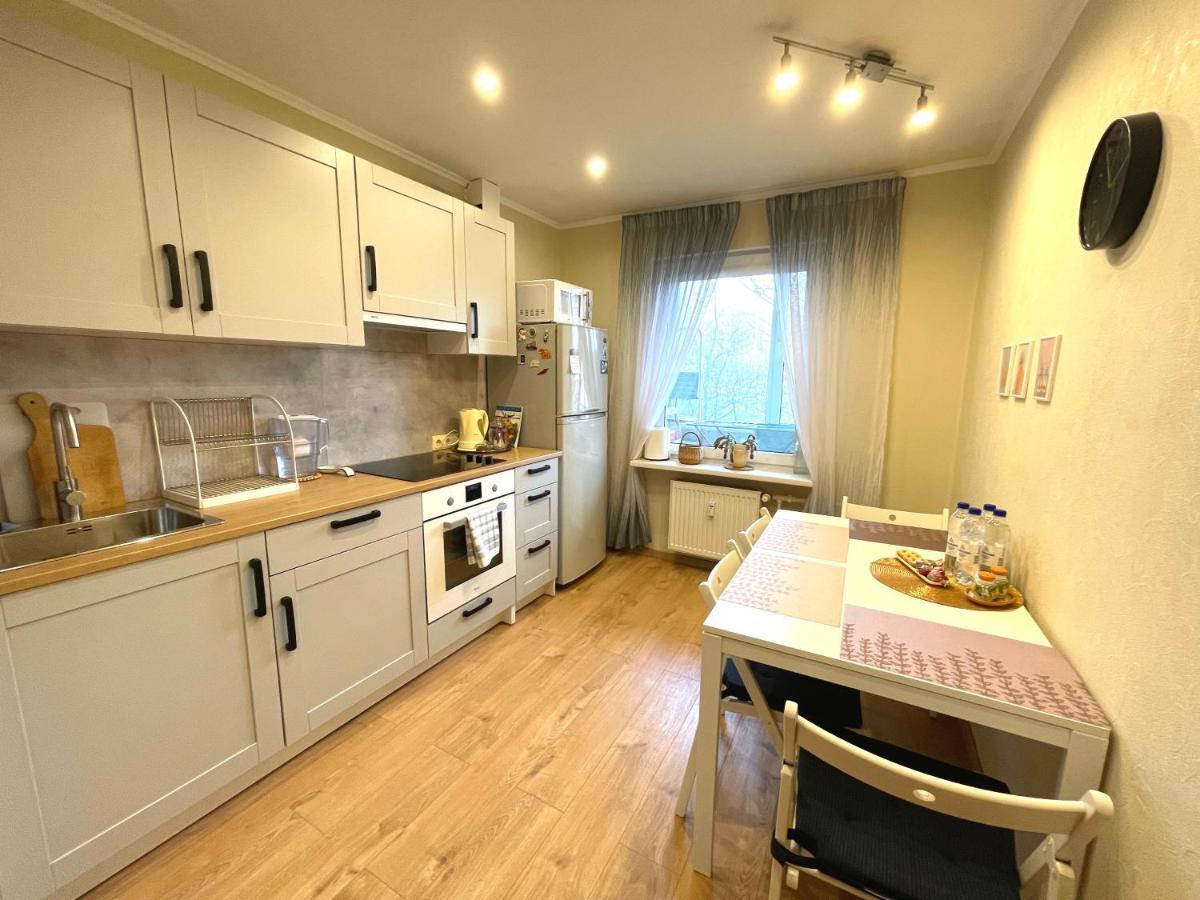 Cozy Home Apartment Lielvardes, Free Parking, Self Check-In 리가 외부 사진